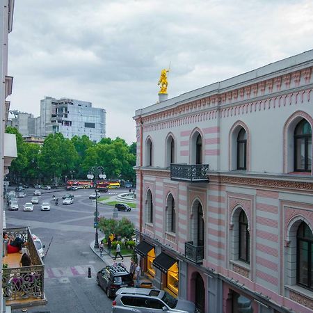 Solo Apartment In City Center Tiflis Exterior foto