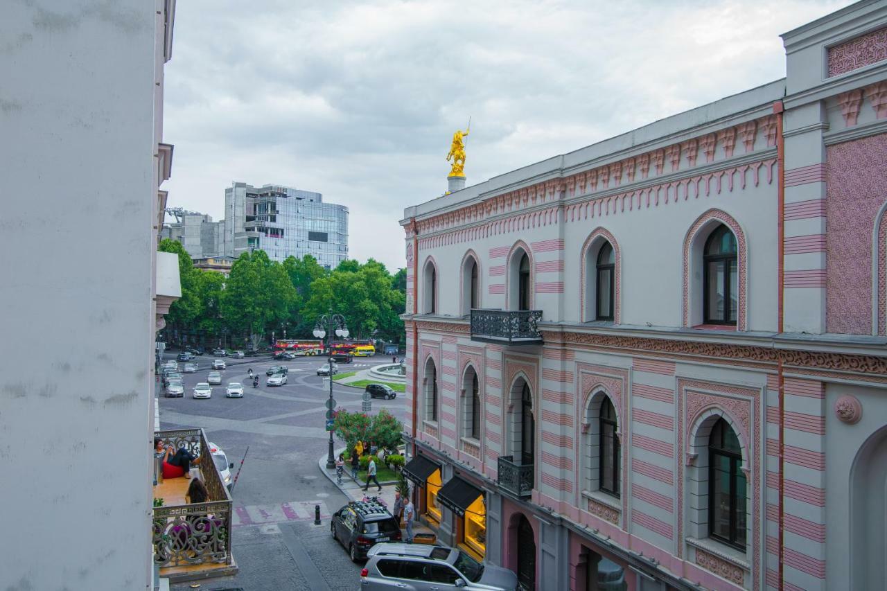 Solo Apartment In City Center Tiflis Exterior foto